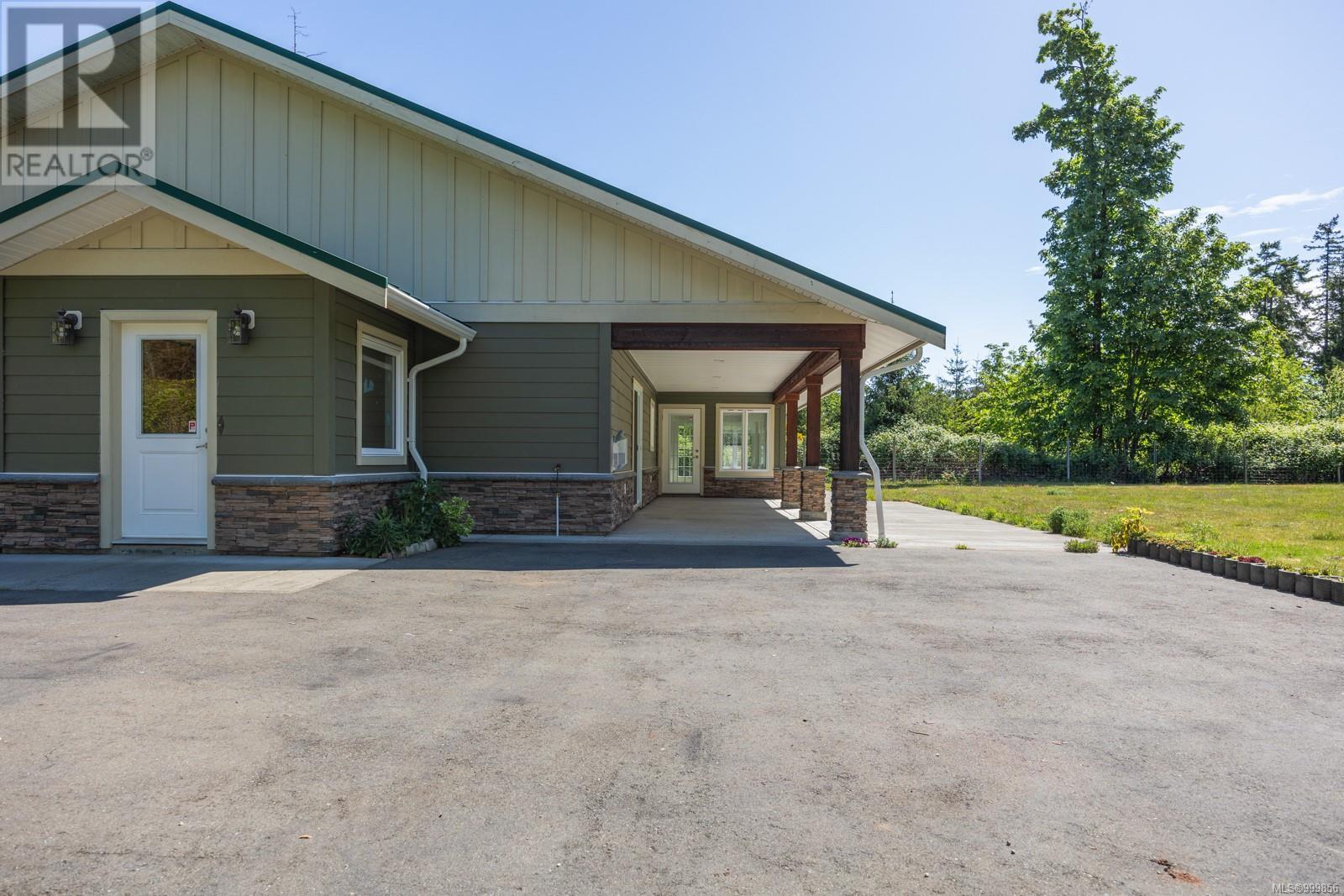 2051 Hector Rd, Comox, British Columbia  V9M 3Y7 - Photo 38 - 999856