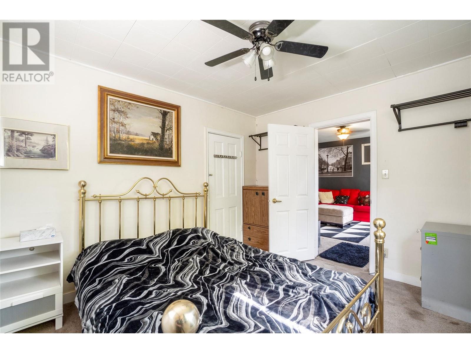 630 Okanagan Se Avenue, Salmon Arm, British Columbia  V1E 1G7 - Photo 20 - 10350350