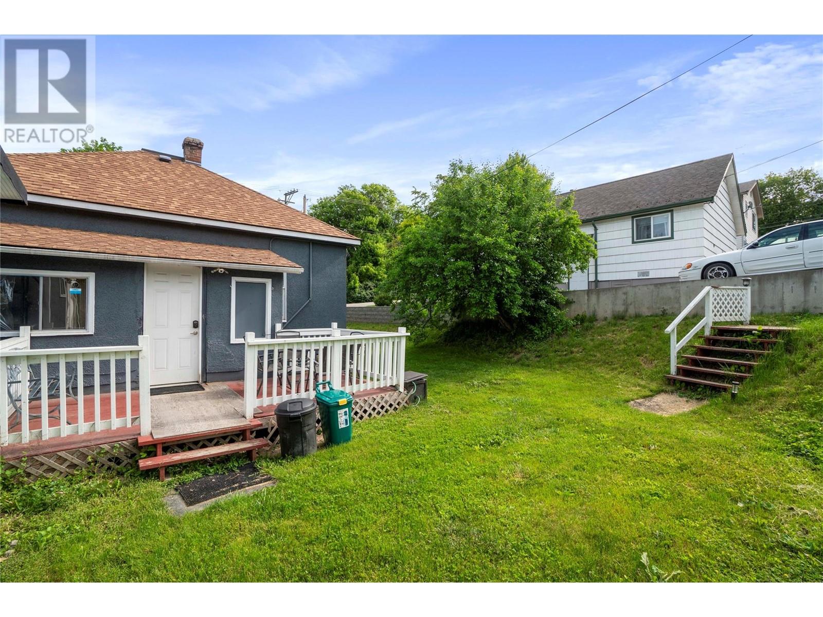 630 Okanagan Se Avenue, Salmon Arm, British Columbia  V1E 1G7 - Photo 24 - 10350350