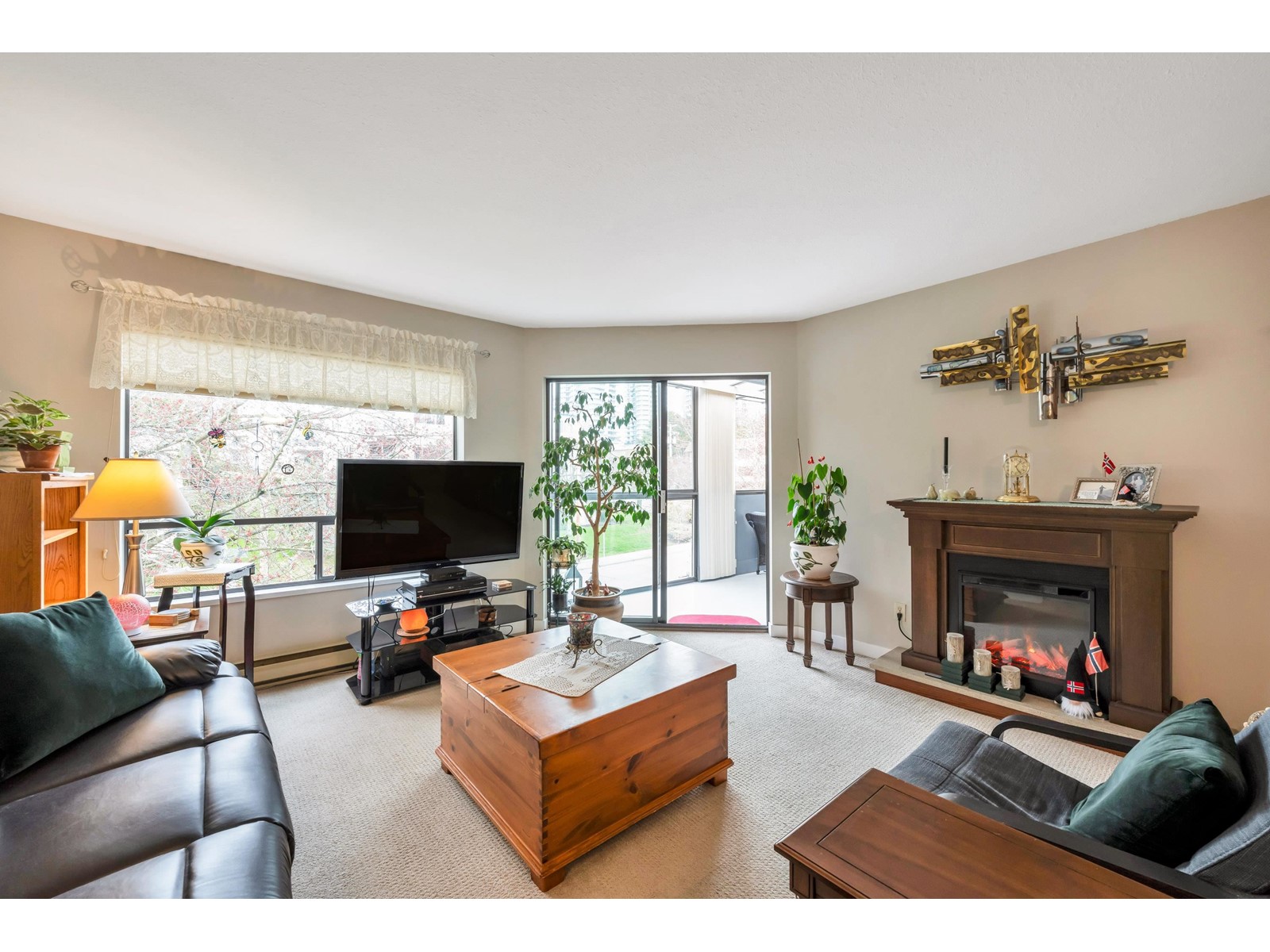 306 14950 Thrift Avenue, White Rock, British Columbia  V4B 2J9 - Photo 13 - R3009718