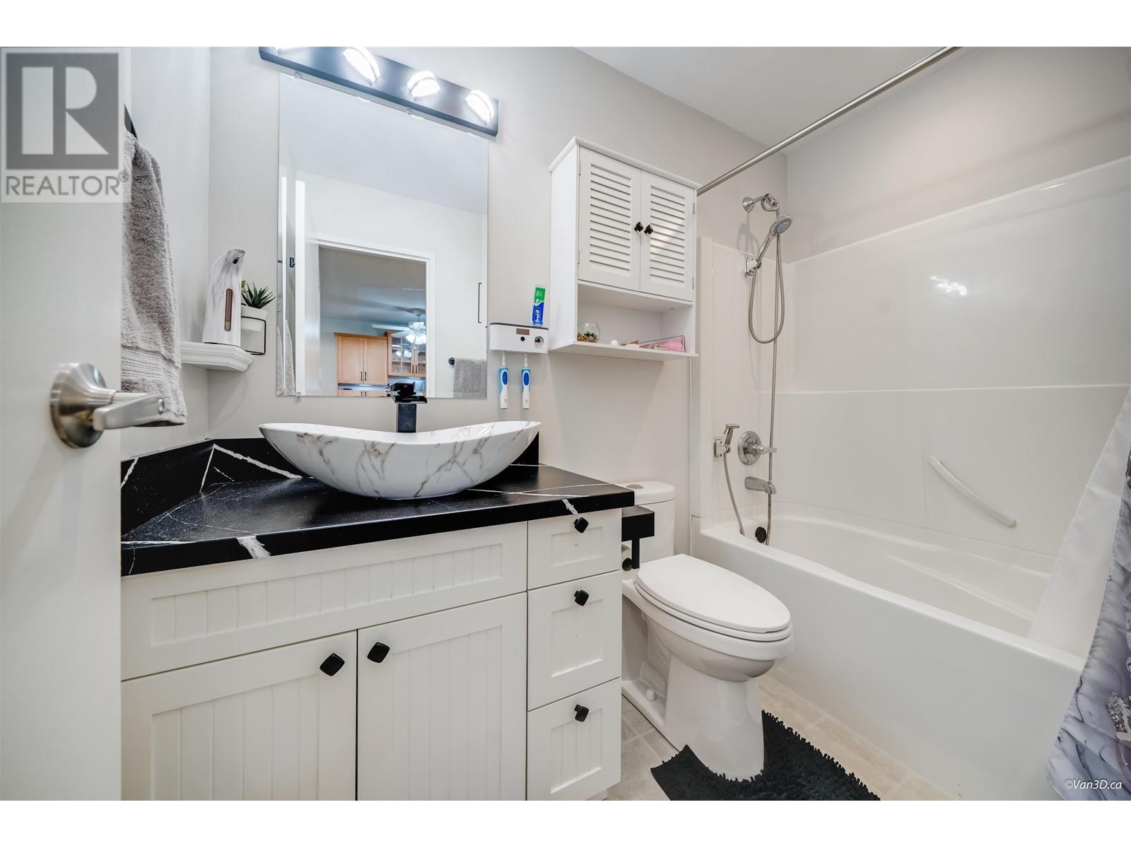 307 1122 King Albert Avenue, Coquitlam, British Columbia  V3J 1X7 - Photo 12 - R3009895