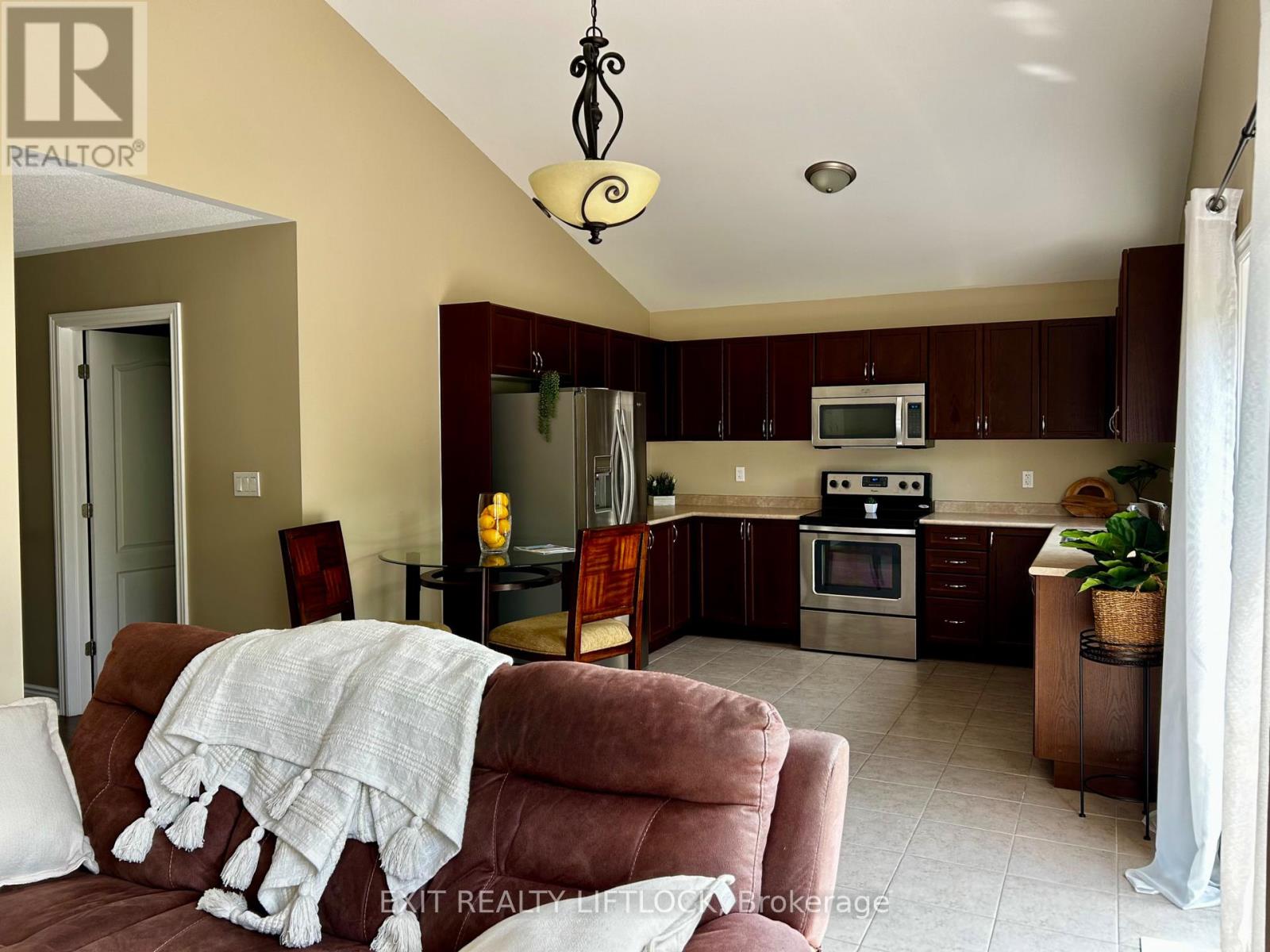 36 White Hart Lane, Trent Hills, Ontario K0L 1Y0 - Photo 8 - X12095751