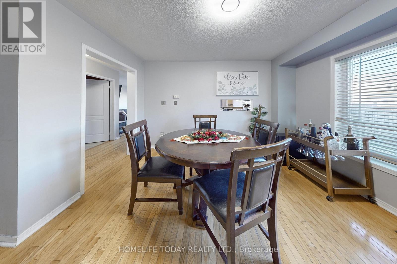4 Kalmar Crescent, Richmond Hill (Oak Ridges), Ontario  L4E 3Z3 - Photo 10 - N12190755