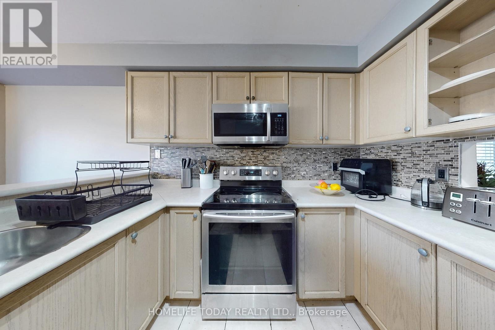 4 Kalmar Crescent, Richmond Hill (Oak Ridges), Ontario  L4E 3Z3 - Photo 15 - N12190755
