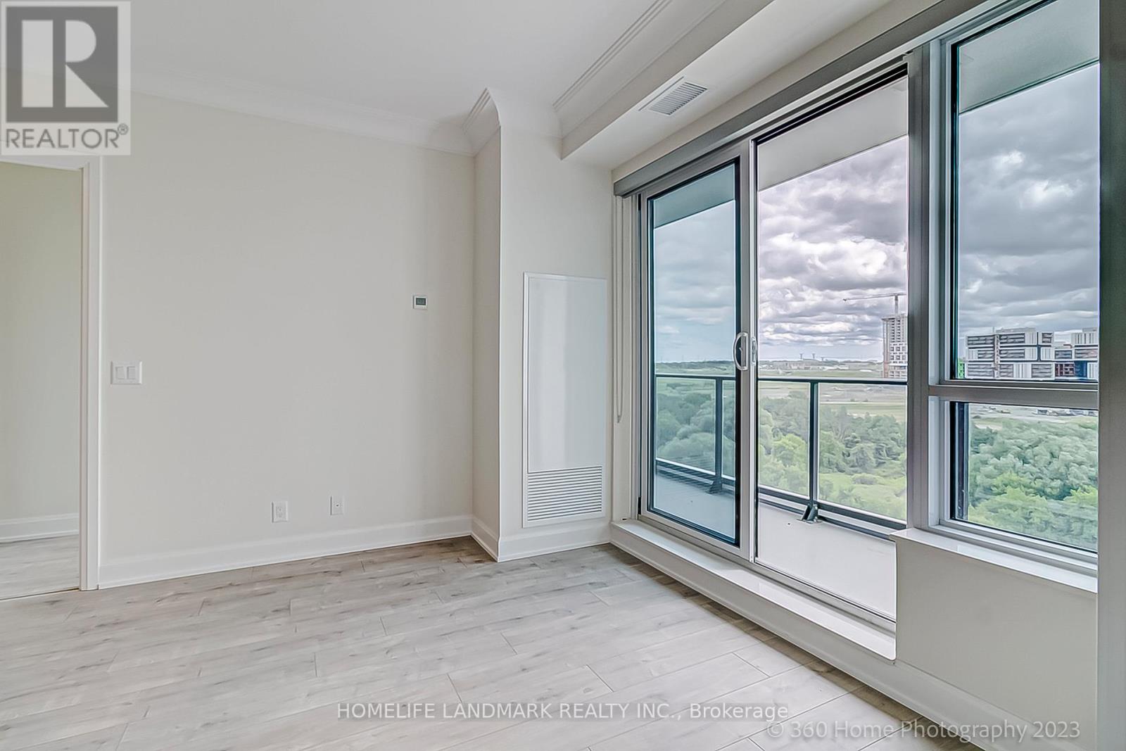 1103 - 8 Water Walk Drive, Markham, Ontario  L3R 6L4 - Photo 29 - N12190756