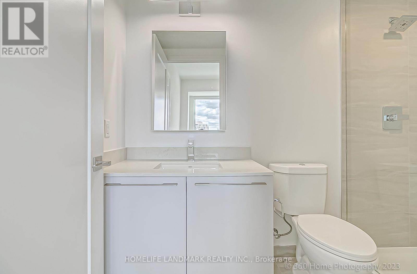 1103 - 8 Water Walk Drive, Markham, Ontario  L3R 6L4 - Photo 39 - N12190756