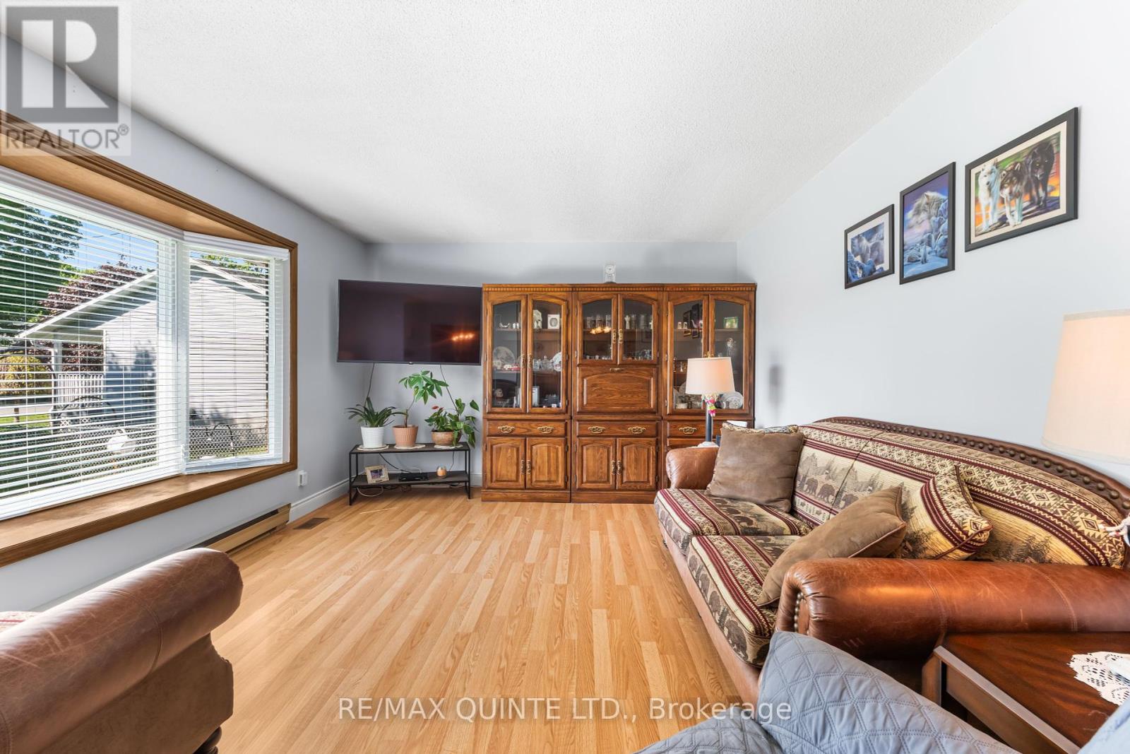 91 Hoskin Road, Belleville, Ontario  K8P 5N6 - Photo 2 - X12189566