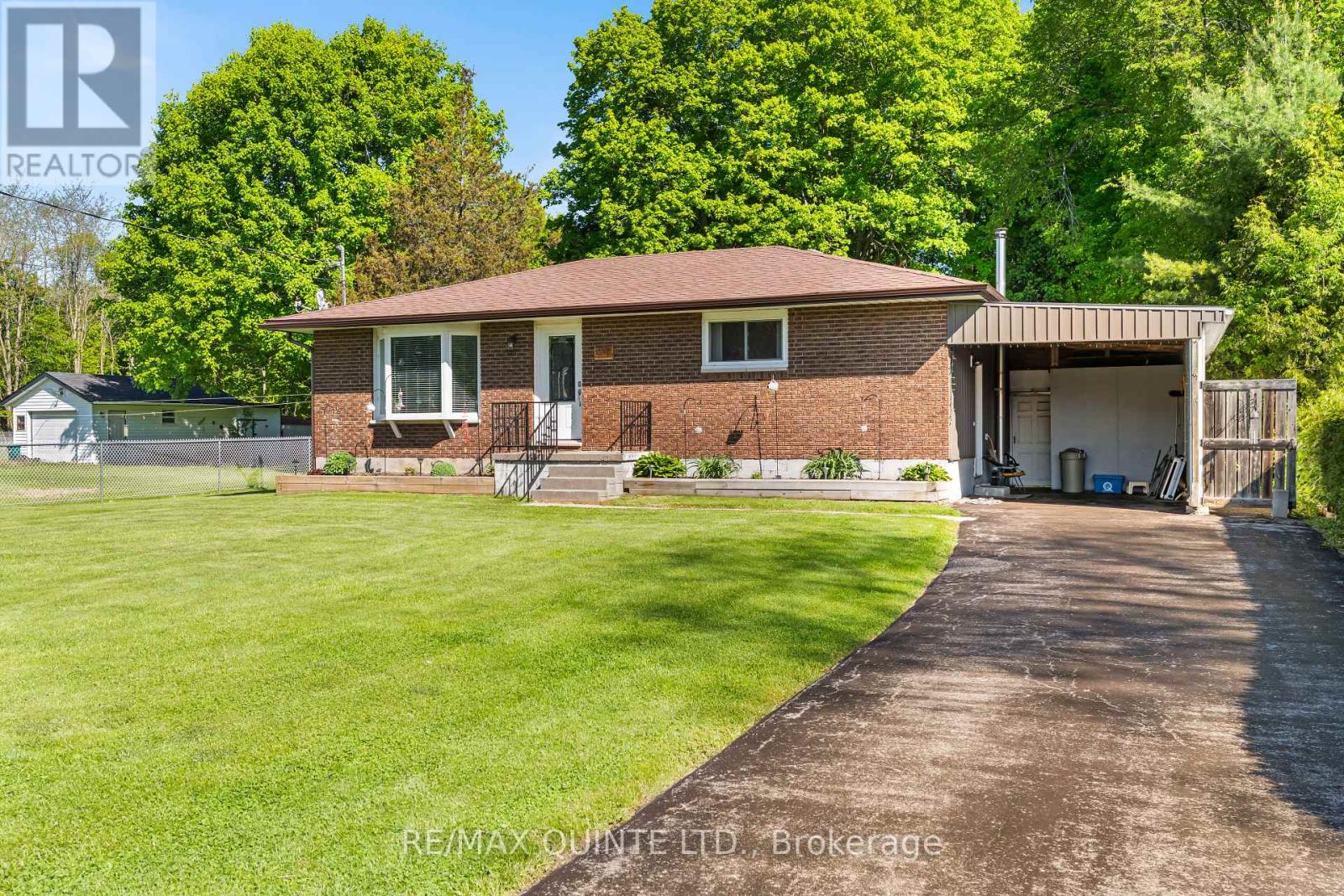 91 Hoskin Road, Belleville, Ontario  K8P 5N6 - Photo 22 - X12189566