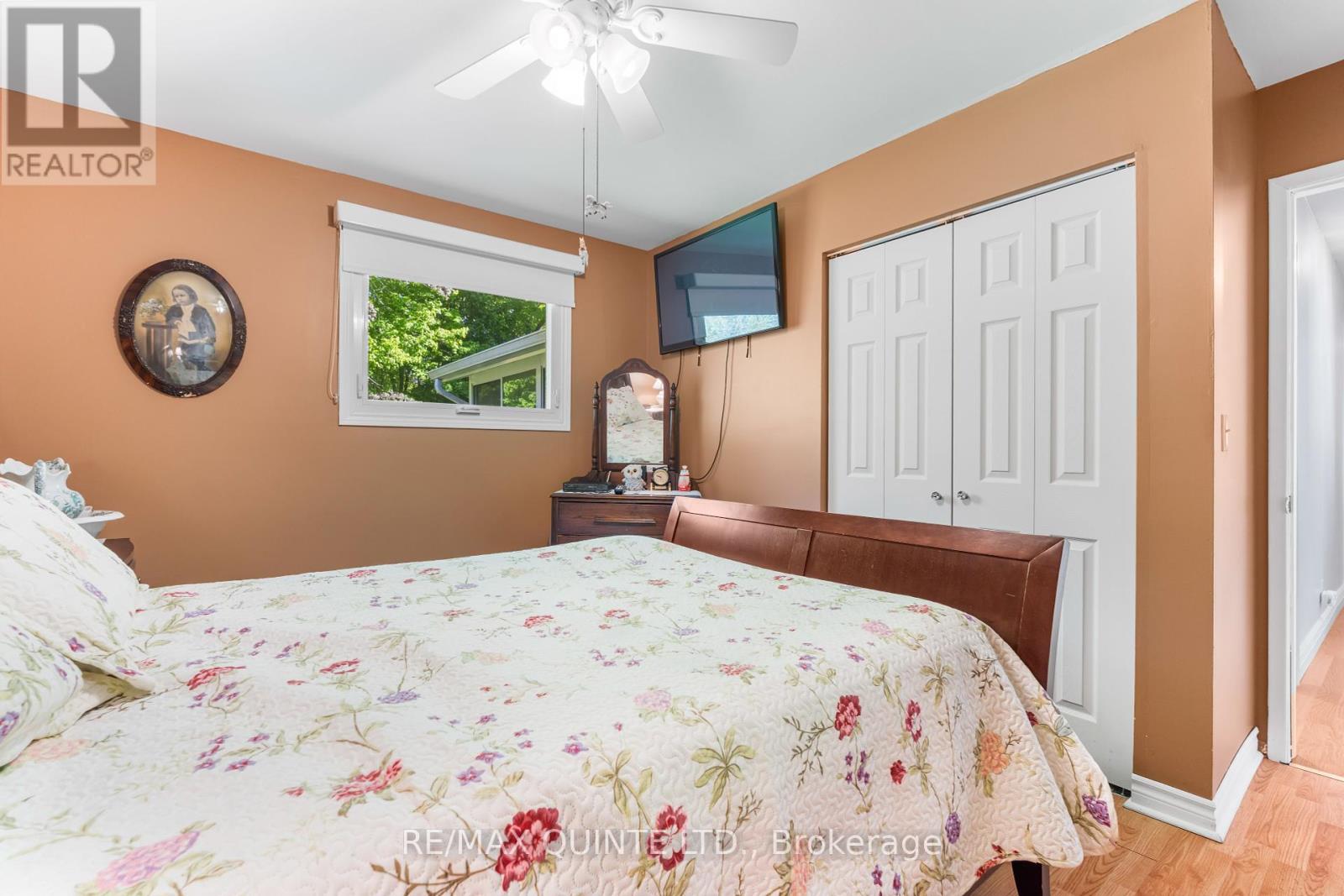 91 Hoskin Road, Belleville, Ontario  K8P 5N6 - Photo 9 - X12189566