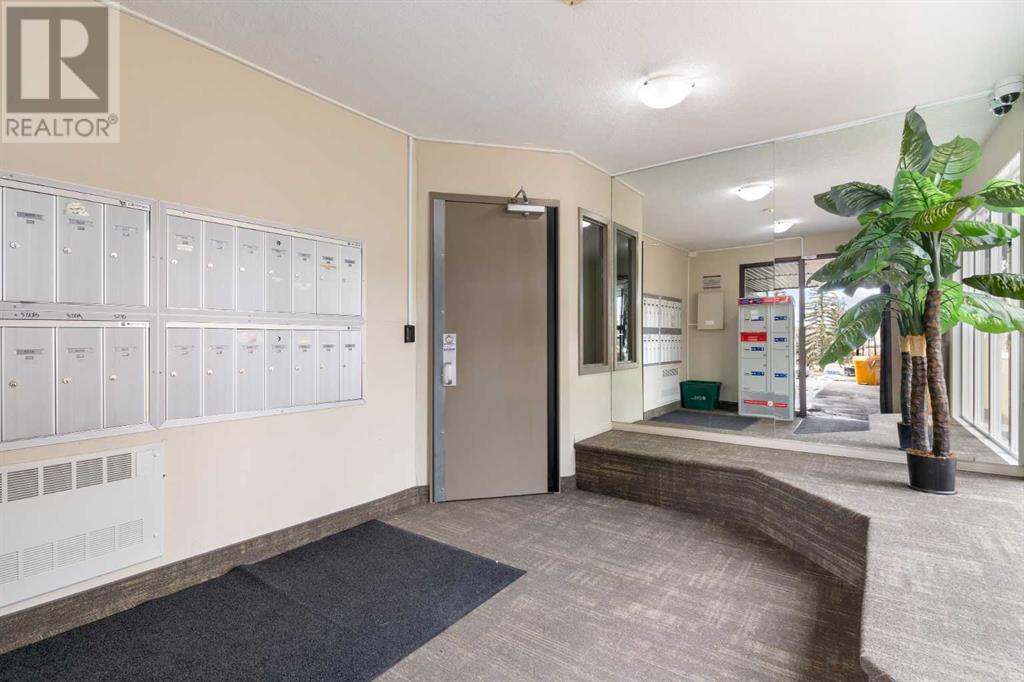 Property at 5205, 27 Grier Place NE image 2