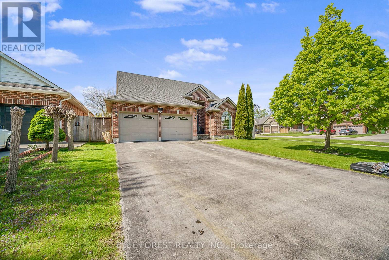 57 AUGUSTA CRESCENT, St. Thomas, Ontario