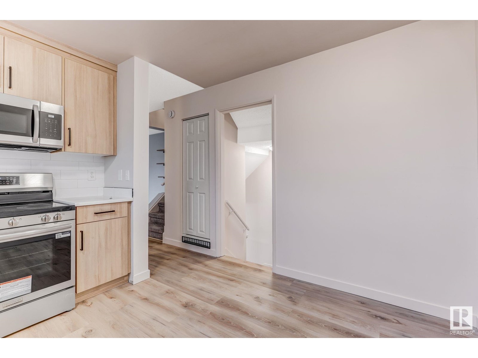 1702 Lakewood Rd S Nw, Edmonton, Alberta  T6K 3H5 - Photo 23 - E4439986