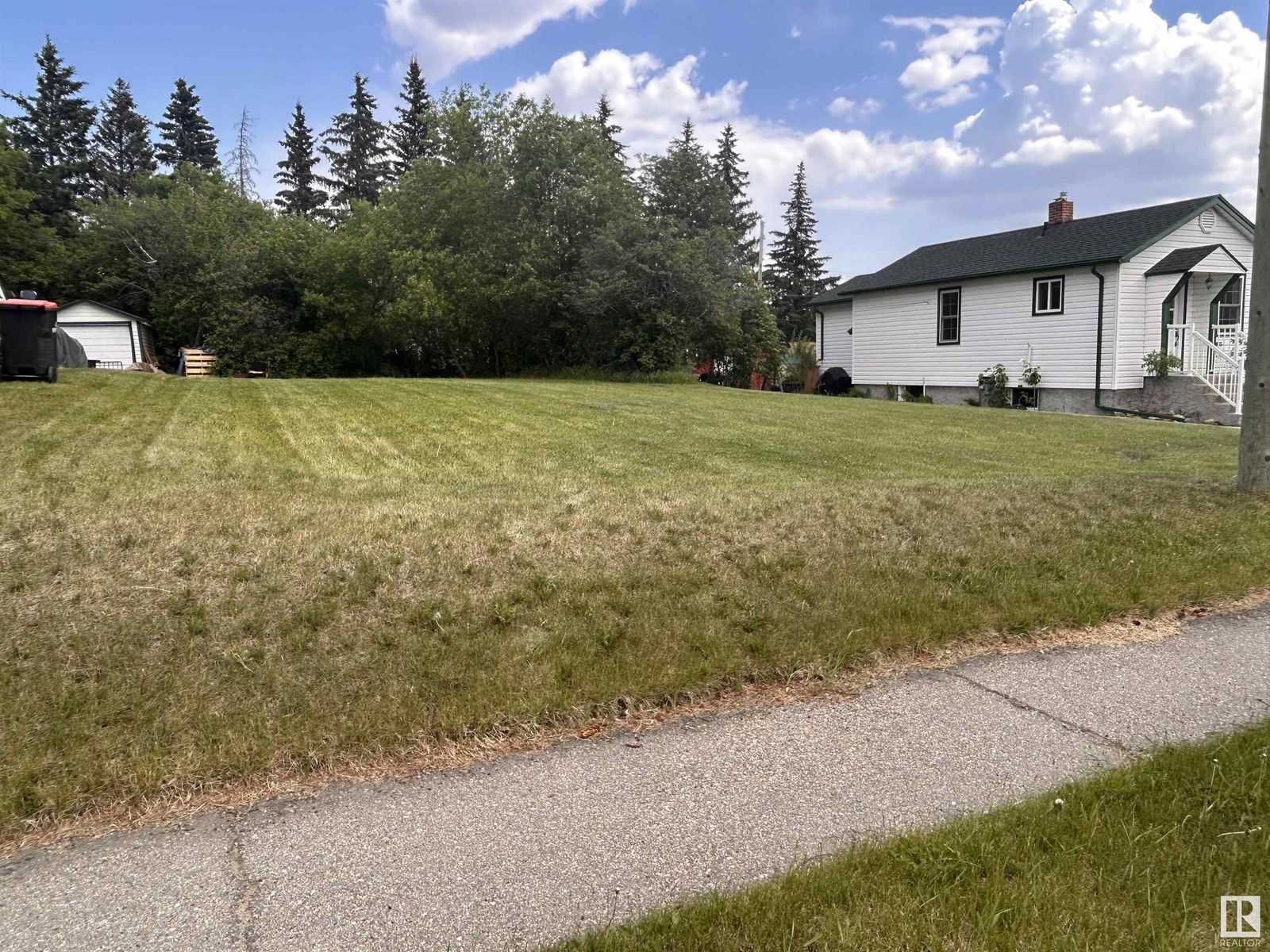 413 5 St, Thorhild, Alberta  T0A 3J0 - Photo 3 - E4439988
