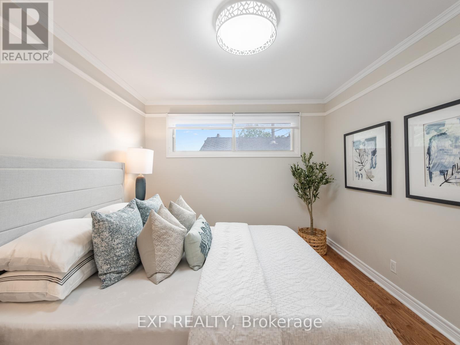 210 Ashlar Road, Richmond Hill, Ontario  L4C 2W6 - Photo 20 - N12190563