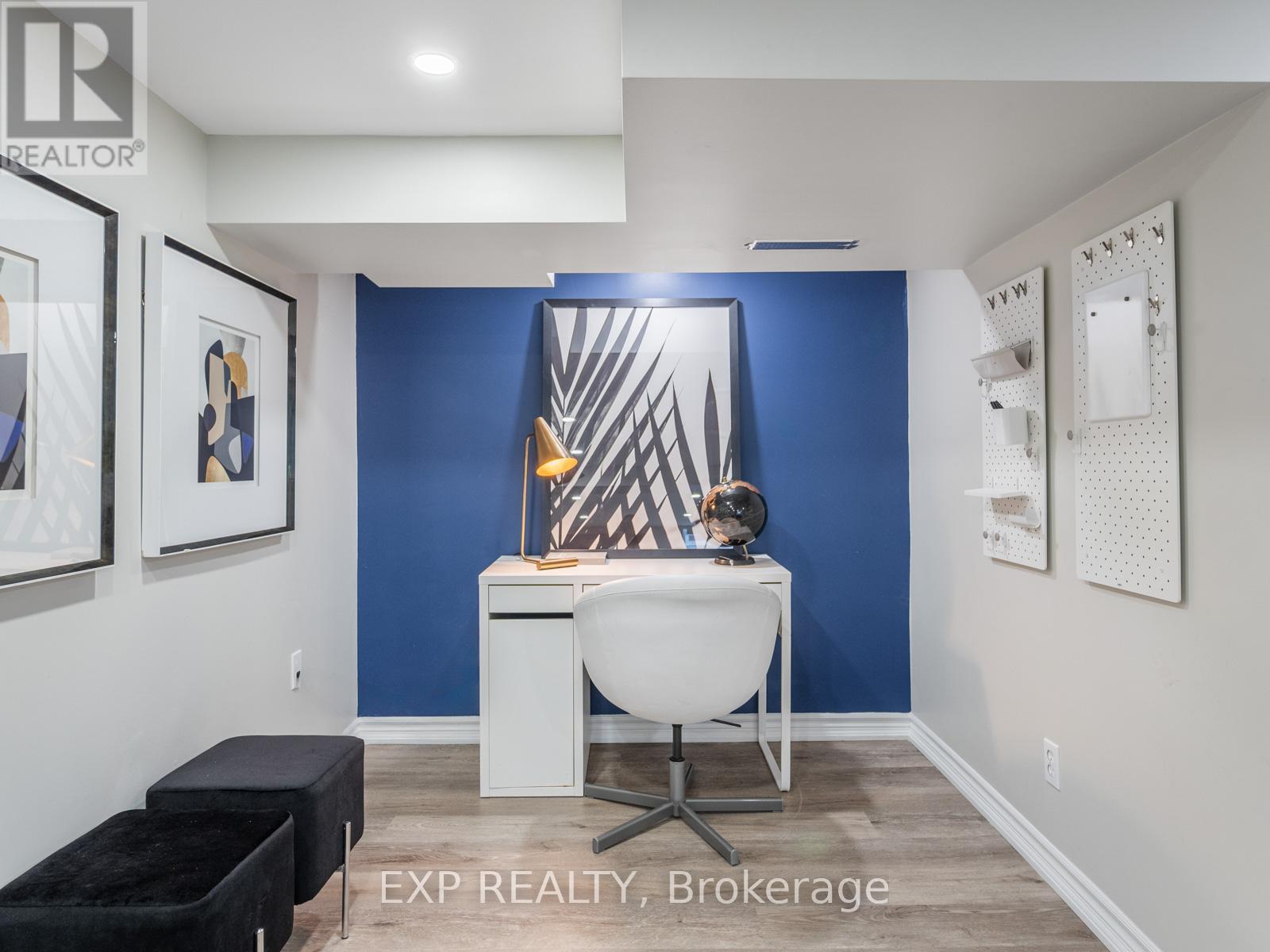 210 Ashlar Road, Richmond Hill, Ontario  L4C 2W6 - Photo 29 - N12190563