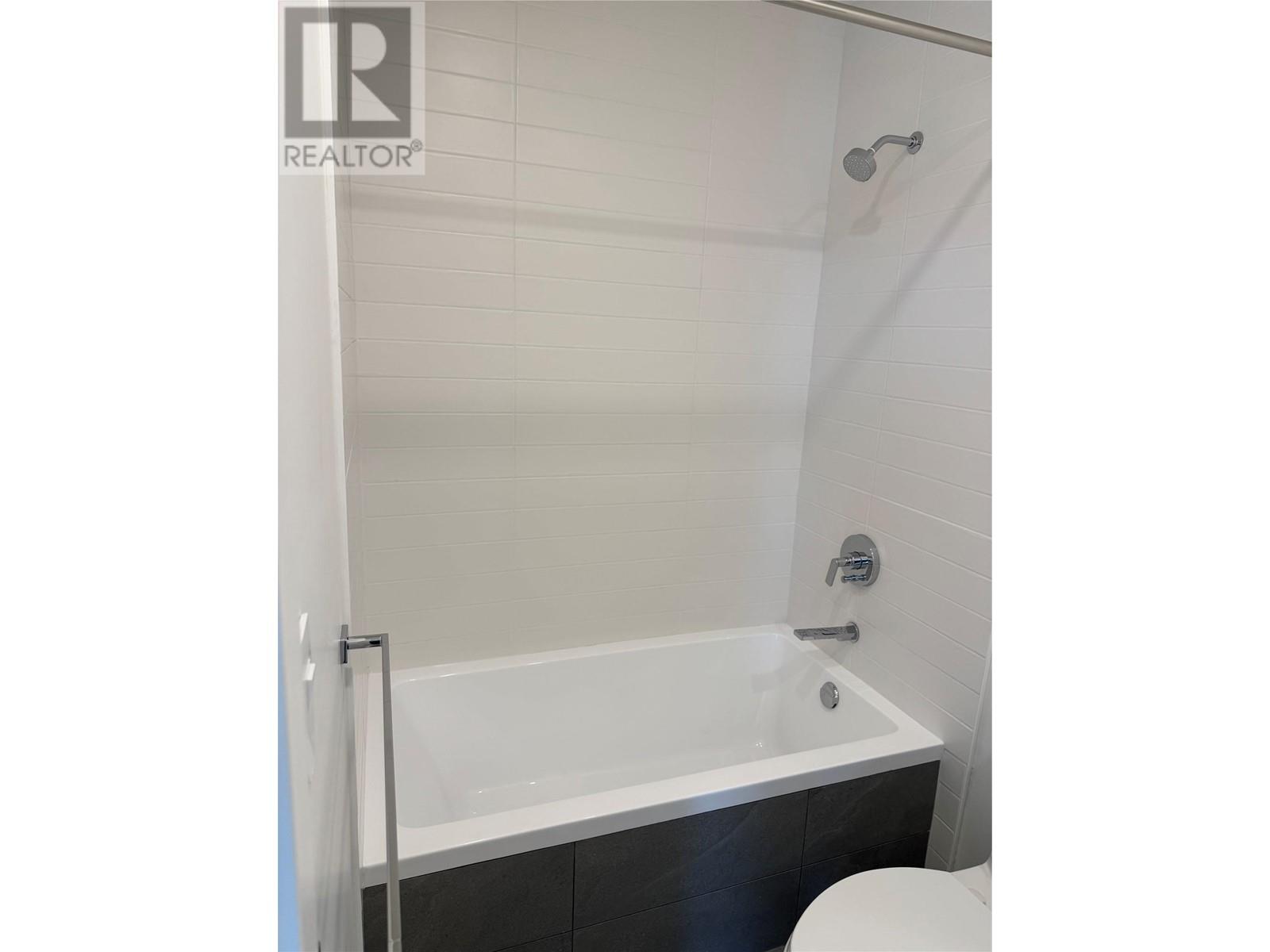 3389 Lakeshore Road Unit# 314, Kelowna, British Columbia  V1W 3S9 - Photo 31 - 10350228
