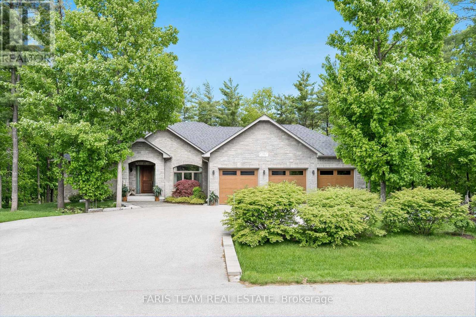 50 Mennill Drive, Springwater (Minesing), Ontario  L9X 0J2 - Photo 2 - S12124902