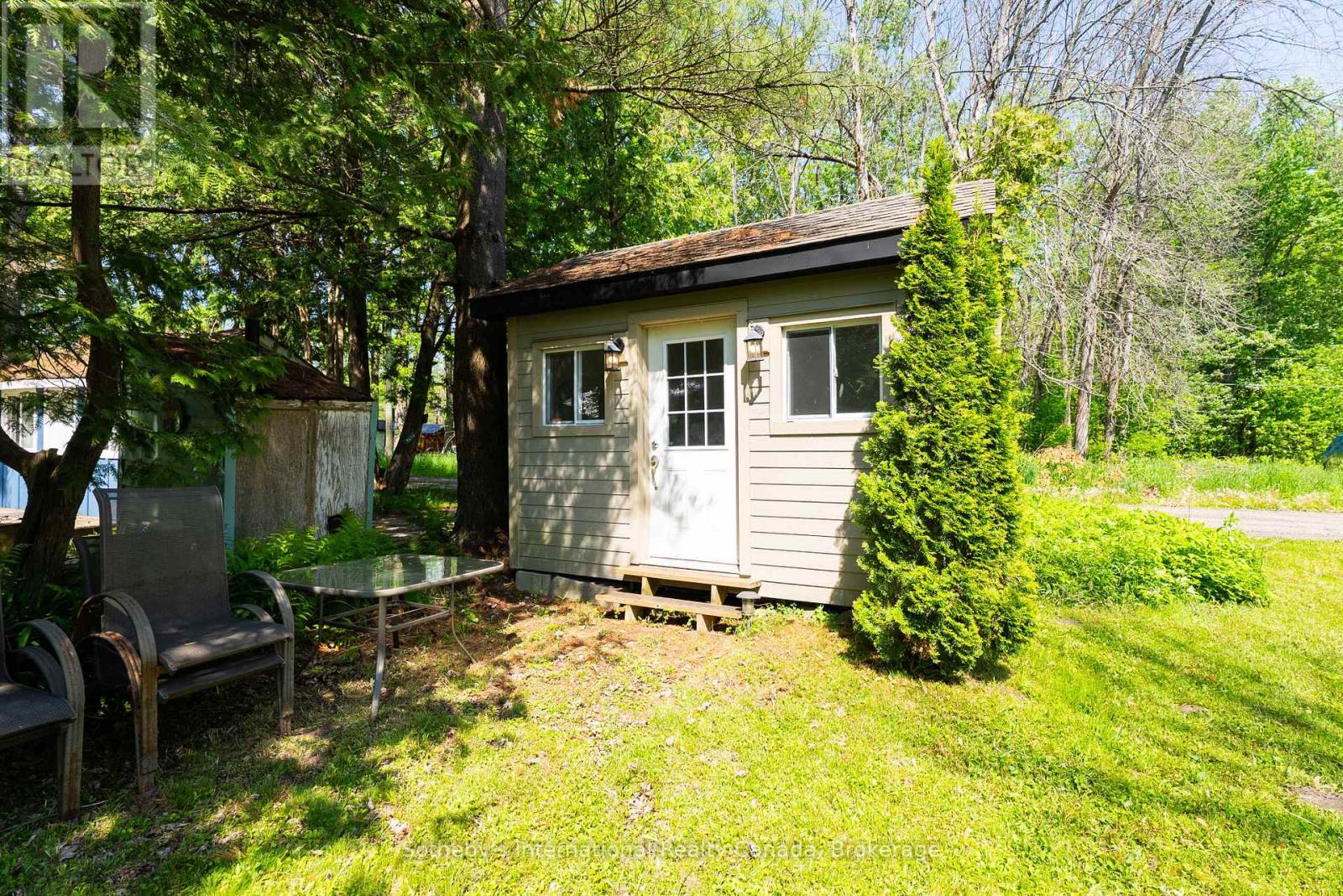 1031 Bea Dale Lane, Gravenhurst, Ontario  P0E 1N0 - Photo 22 - X12190764