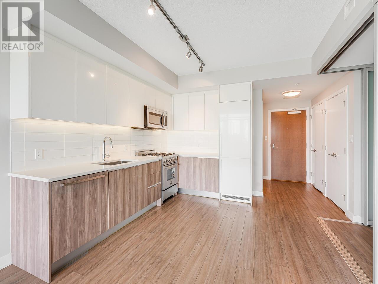1503 4900 Lennox Lane, Burnaby, British Columbia  V5H 0G9 - Photo 10 - R2980734
