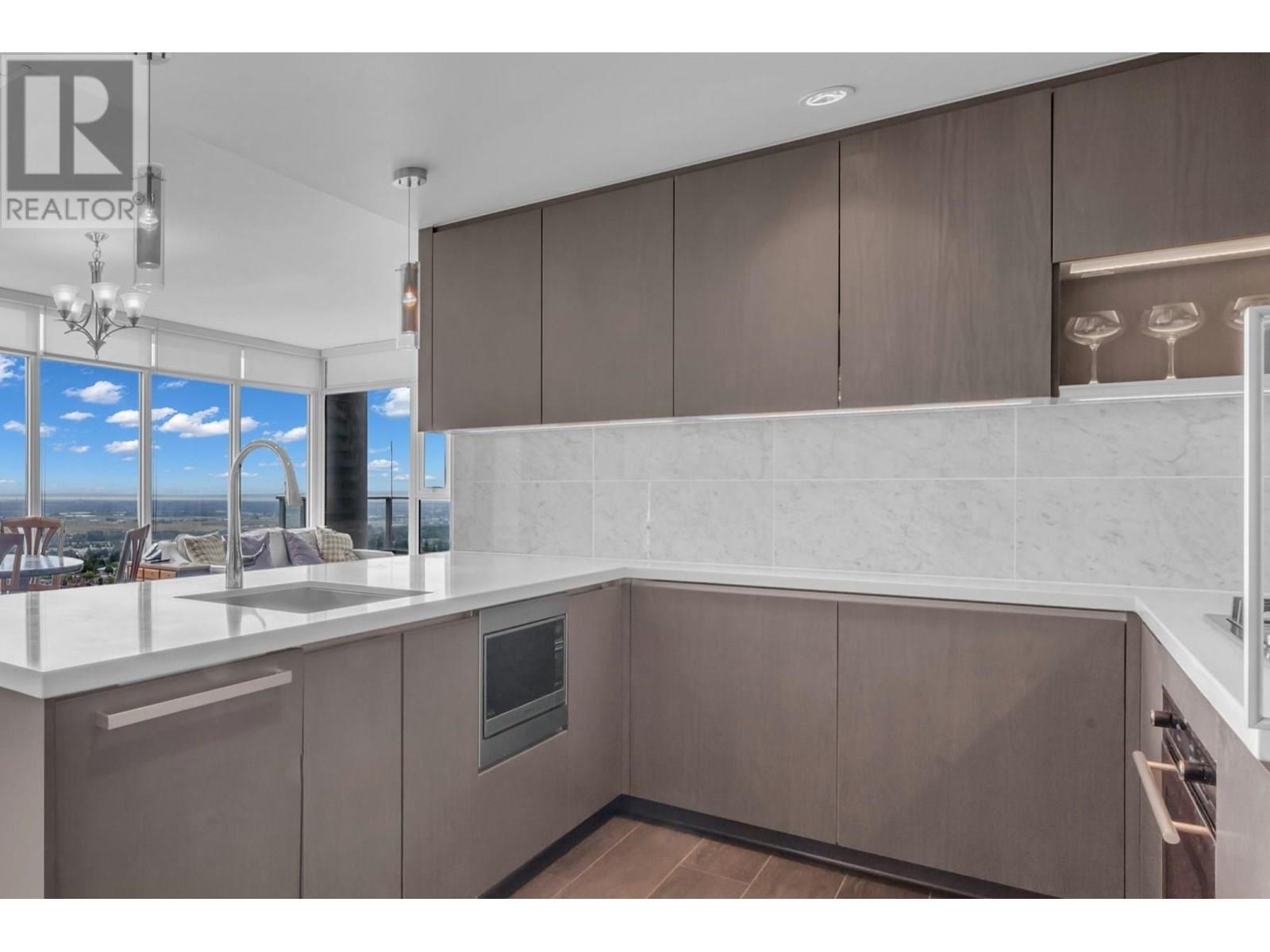 3703 6538 Nelson Avenue, Burnaby, British Columbia  V5H 0G5 - Photo 5 - R3009796