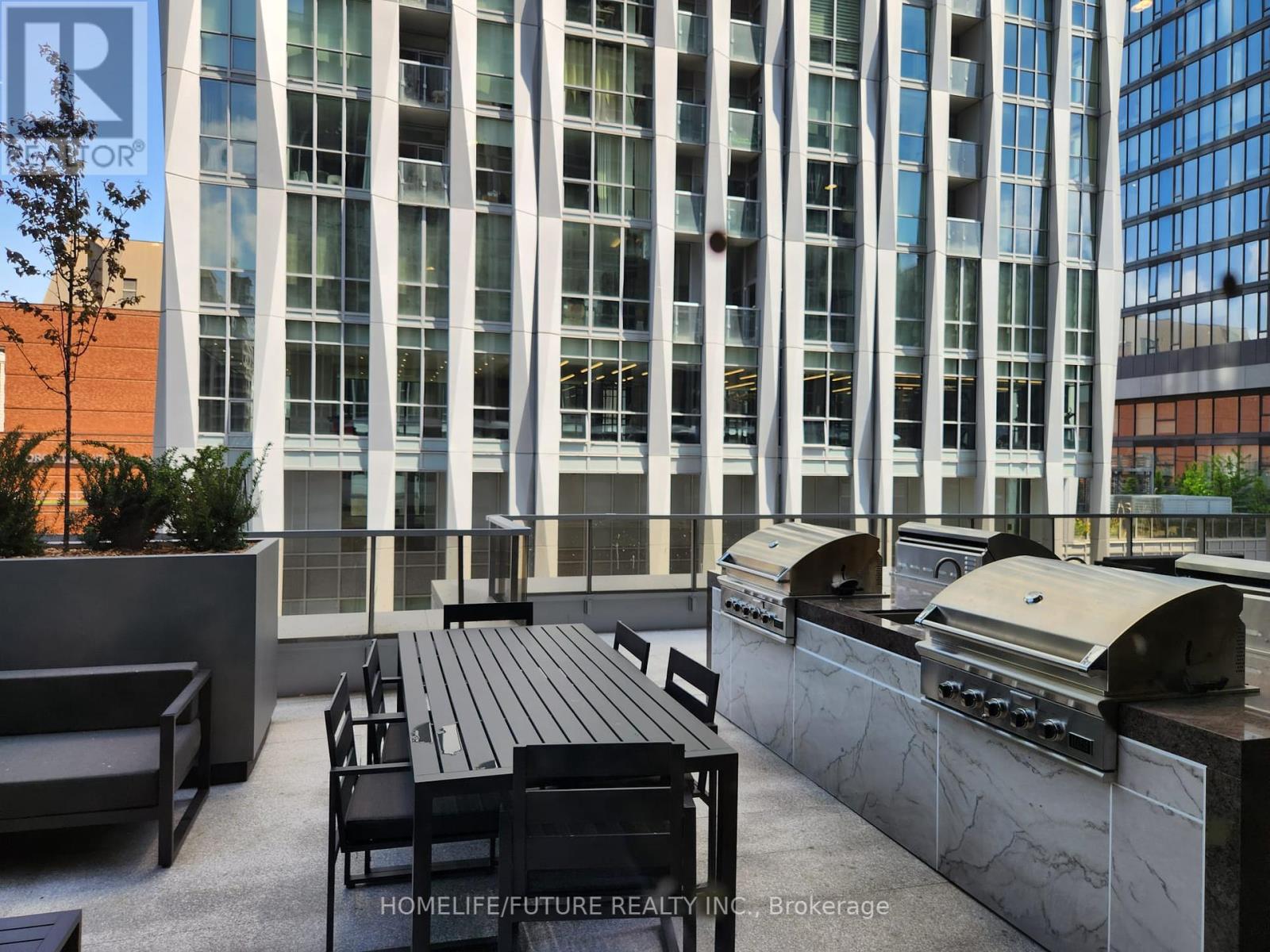 5305 - 11 Yorkville Avenue, Toronto, Ontario  M4W 1L2 - Photo 11 - C12190762