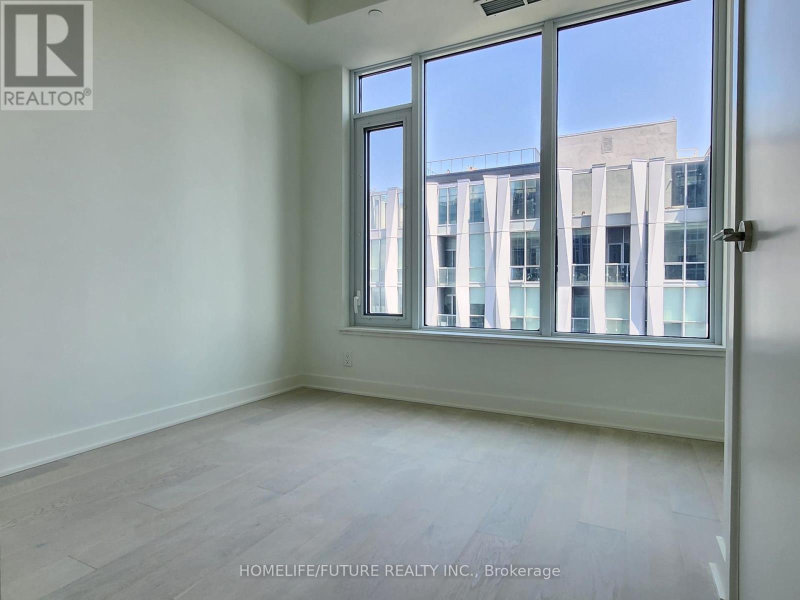 5305 - 11 Yorkville Avenue, Toronto (Annex), Ontario  M4W 1L2 - Photo 6 - C12190762