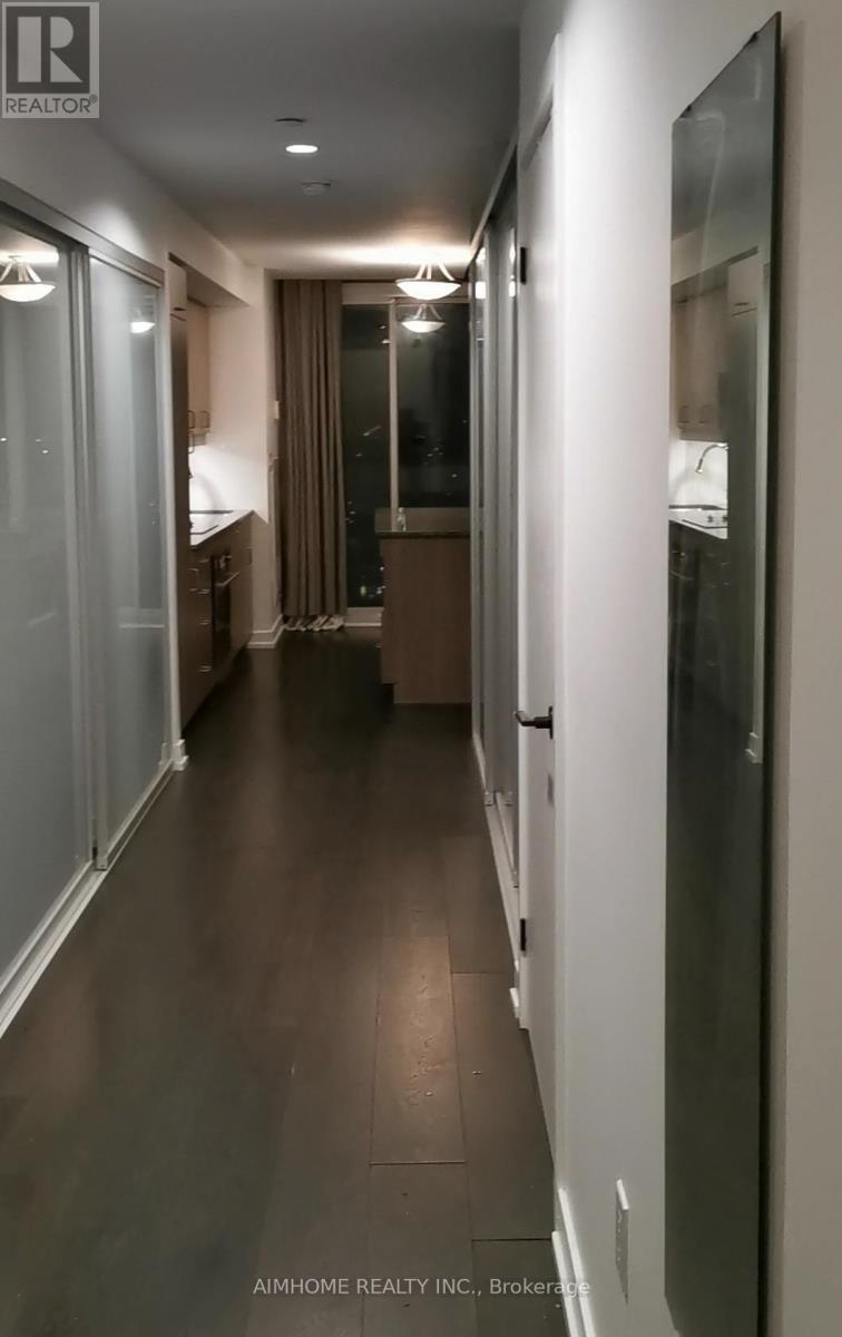 3401 - 426 University Avenue, Toronto (Kensington-Chinatown), Ontario  M5G 1S9 - Photo 1 - C12190802