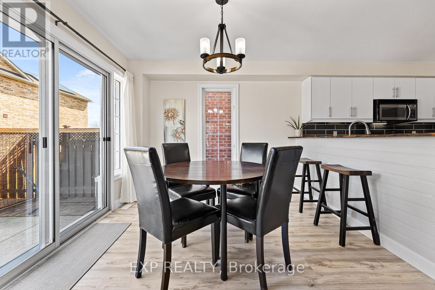 46 Emily Carr Crescent, Caledon, Ontario  L7E 2K9 - Photo 12 - W12059948