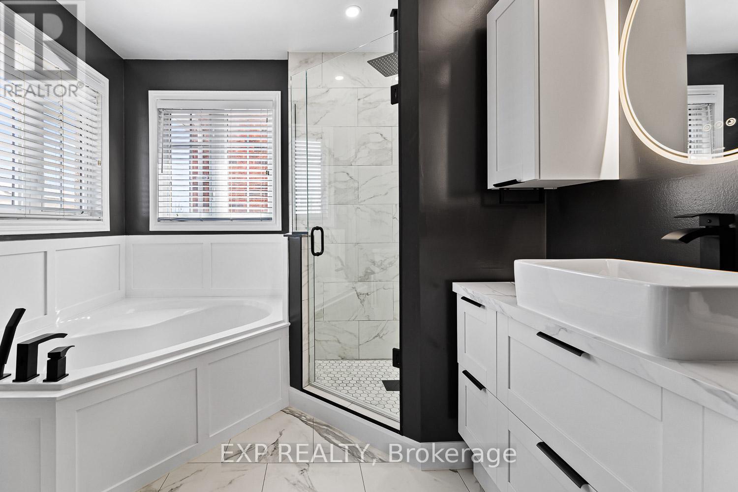 46 Emily Carr Crescent, Caledon, Ontario  L7E 2K9 - Photo 21 - W12059948