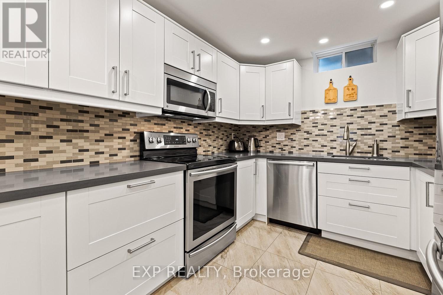 46 Emily Carr Crescent, Caledon, Ontario  L7E 2K9 - Photo 29 - W12059948