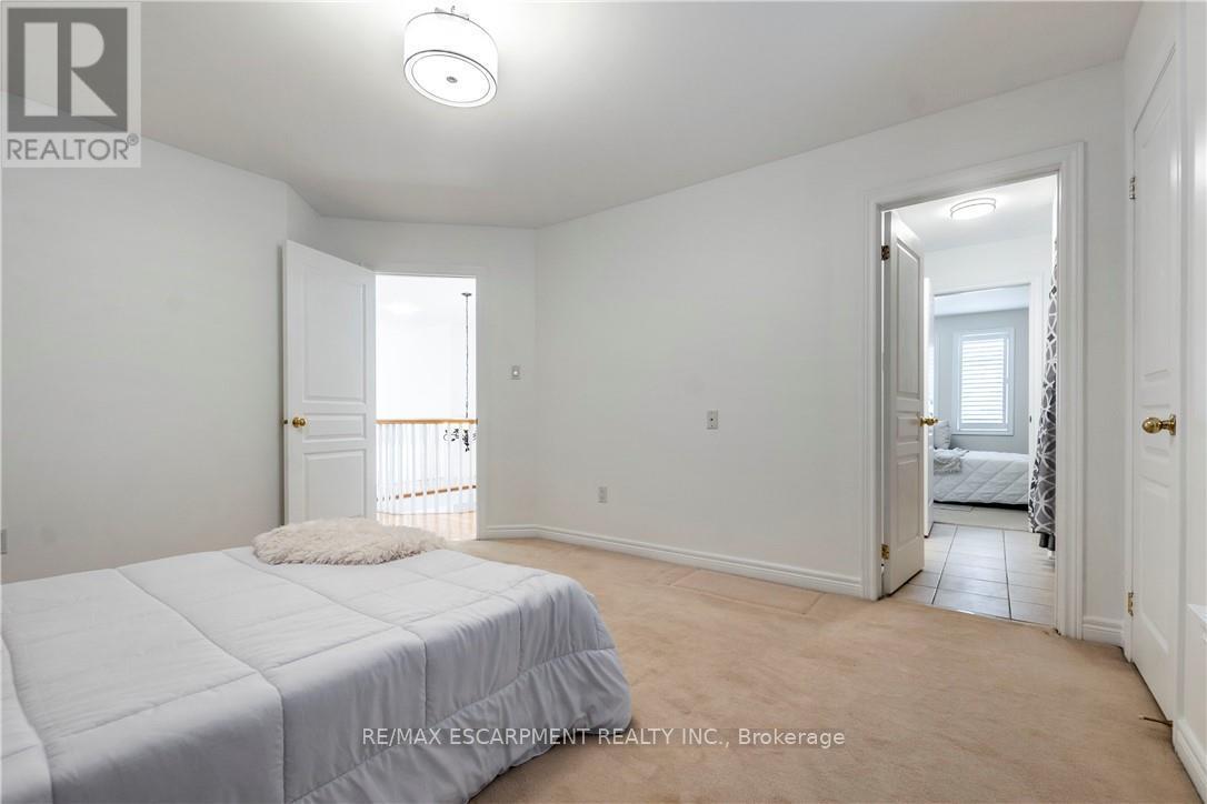8 Hackney Court, Hamilton, Ontario  L9K 1M3 - Photo 28 - X12170674