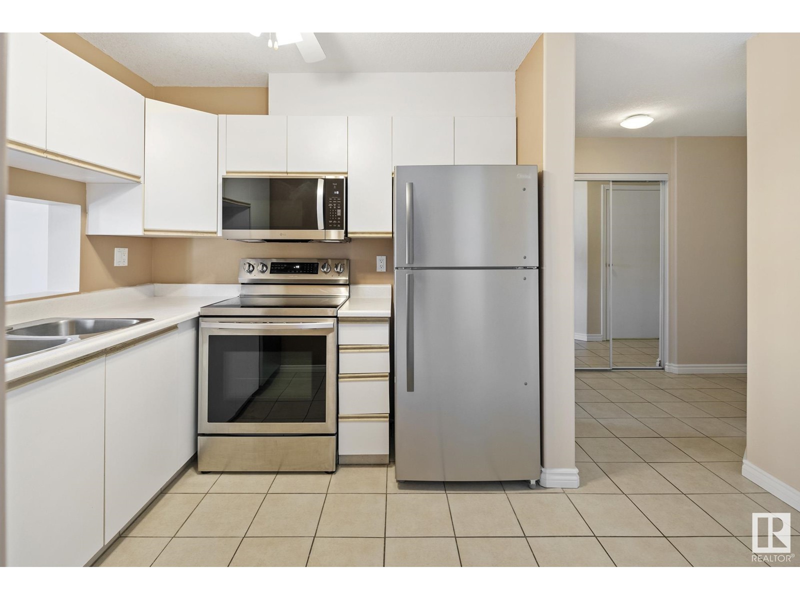 #306 9619 174 St Nw, Edmonton, Alberta  T5T 6C6 - Photo 6 - E4439091