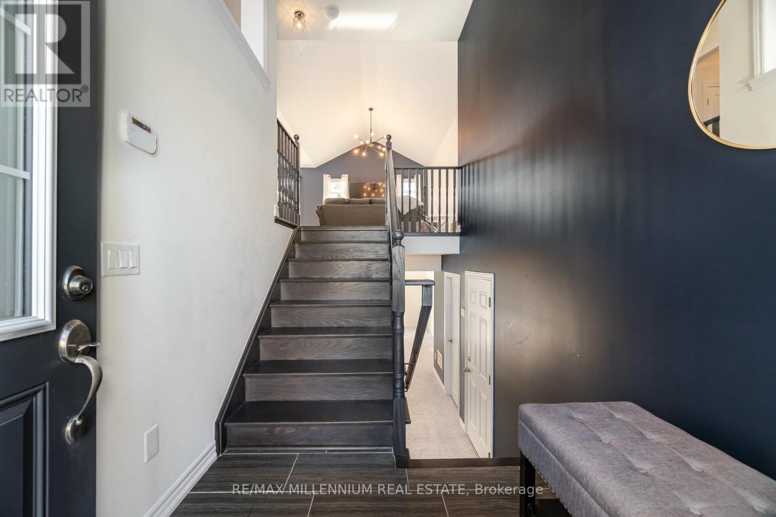 200 Lia Drive, Clearview (Stayner), Ontario  L0M 1S0 - Photo 4 - S12190781
