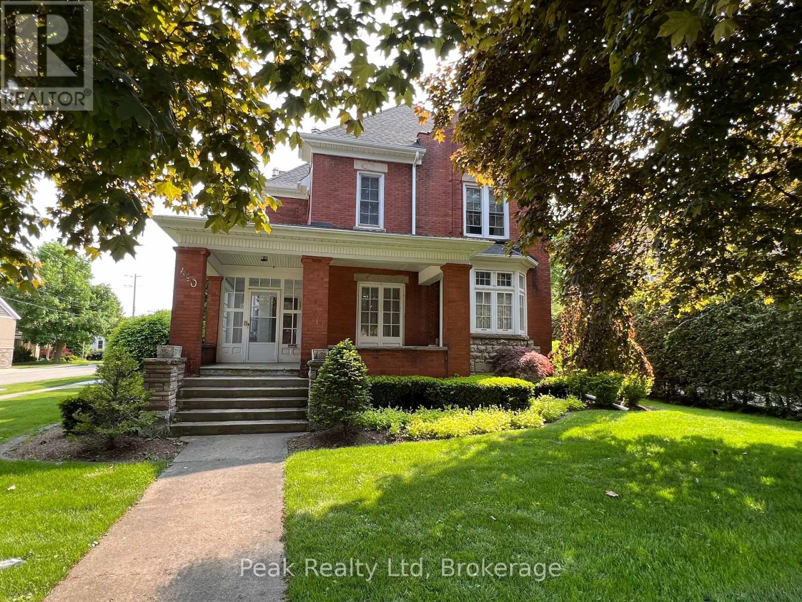410 Main Street W, North Perth, Ontario  N4W 1A6 - Photo 2 - X12187853