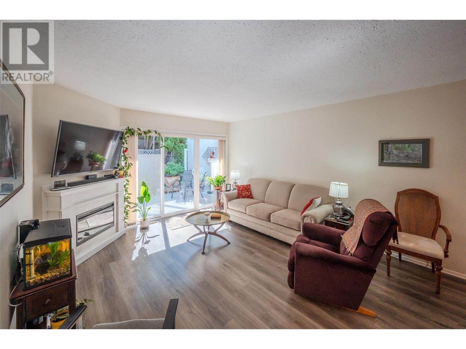 124 Cambie Place Unit# 108, Penticton, British Columbia  V2A 1C5 - Photo 4 - 10350439