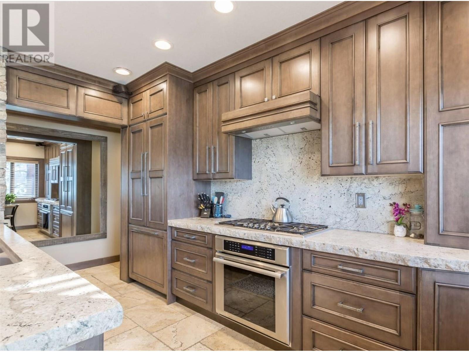 15010 & 15020 Tamarack Drive, Coldstream, British Columbia  V1B 2E1 - Photo 6 - 10347993