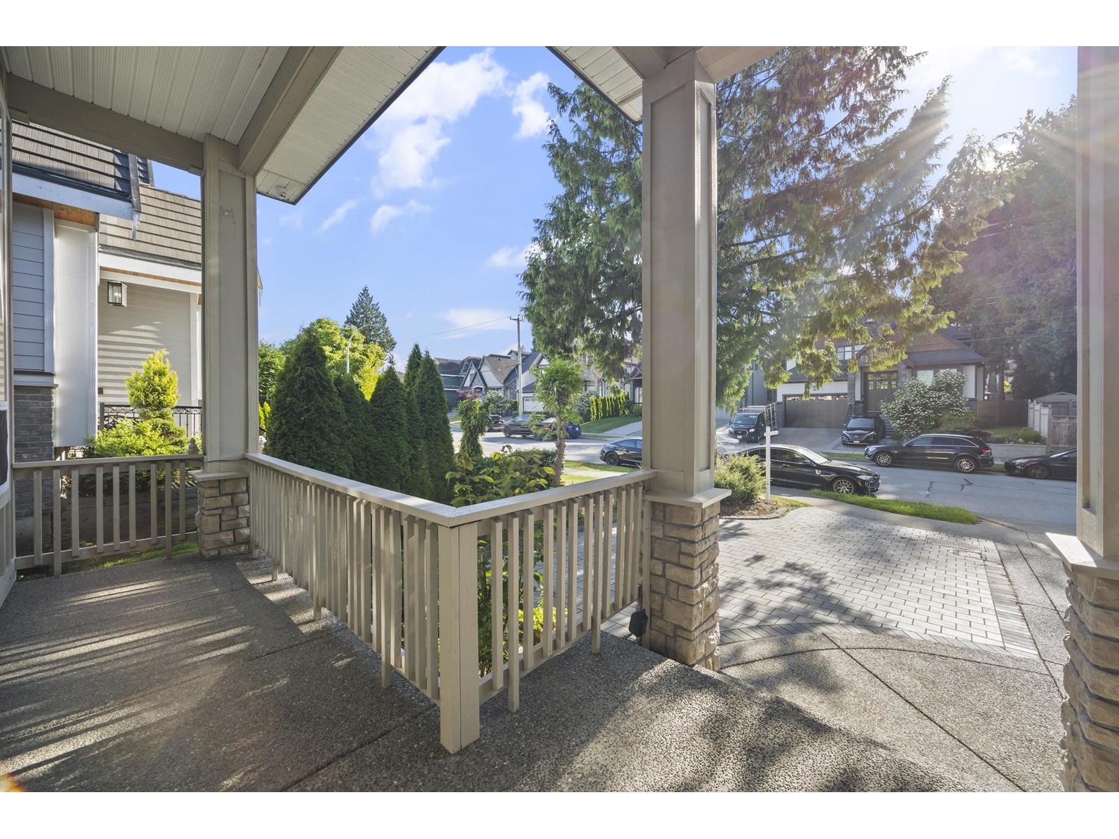 Property at 7376 148 STREET image 4