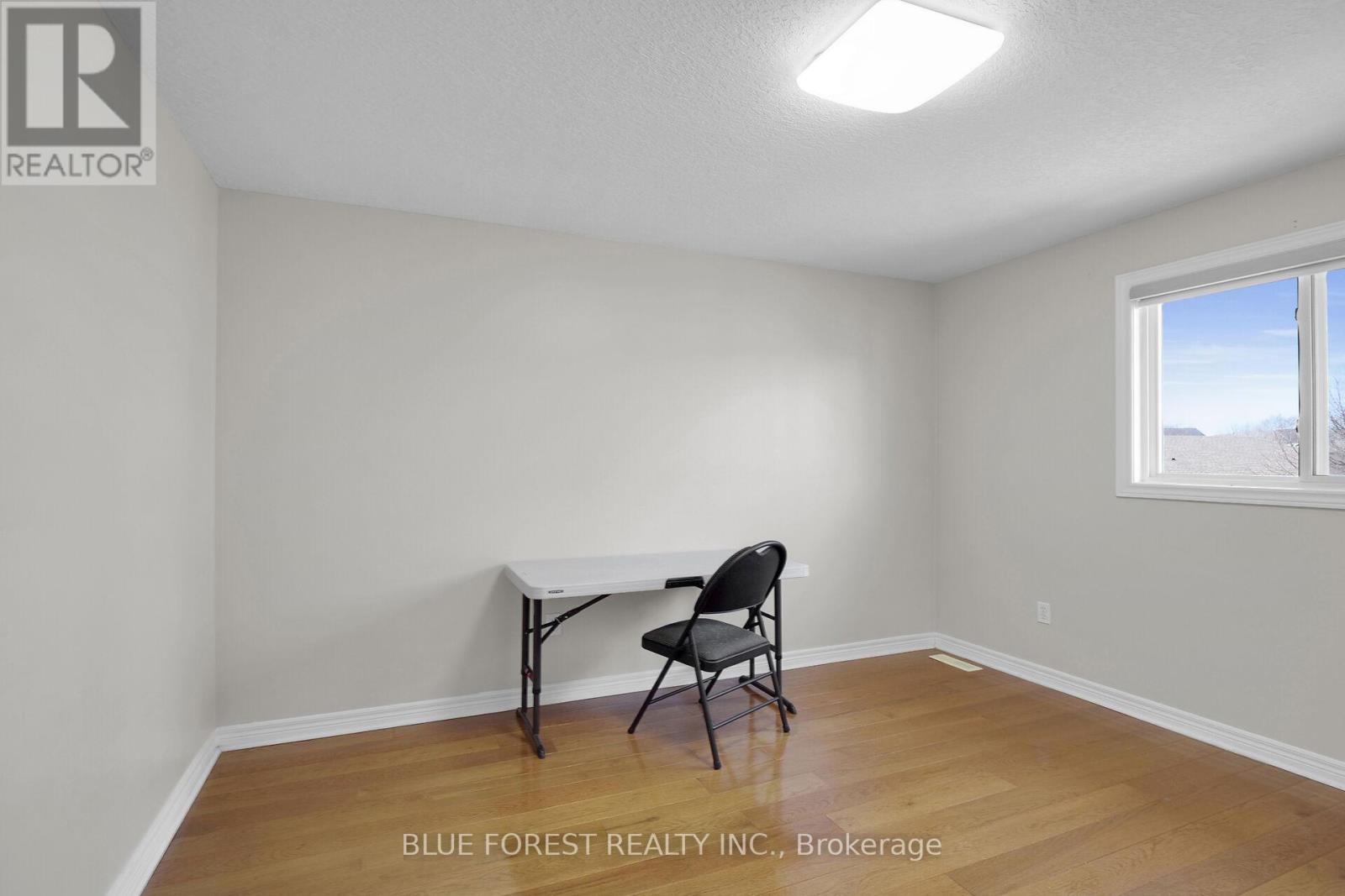 1376 South Wenige Drive, London North, Ontario  N5X 4M8 - Photo 16 - X12190830