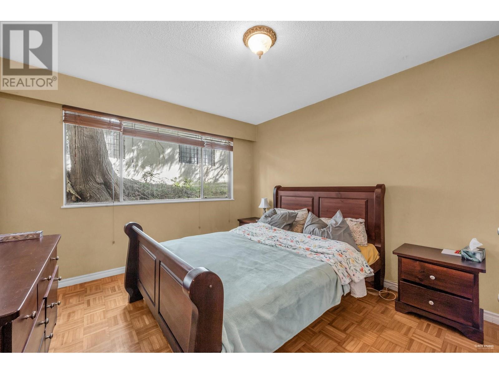 2 140 E 20th Street, North Vancouver, British Columbia  V7L 3A4 - Photo 12 - R3010312