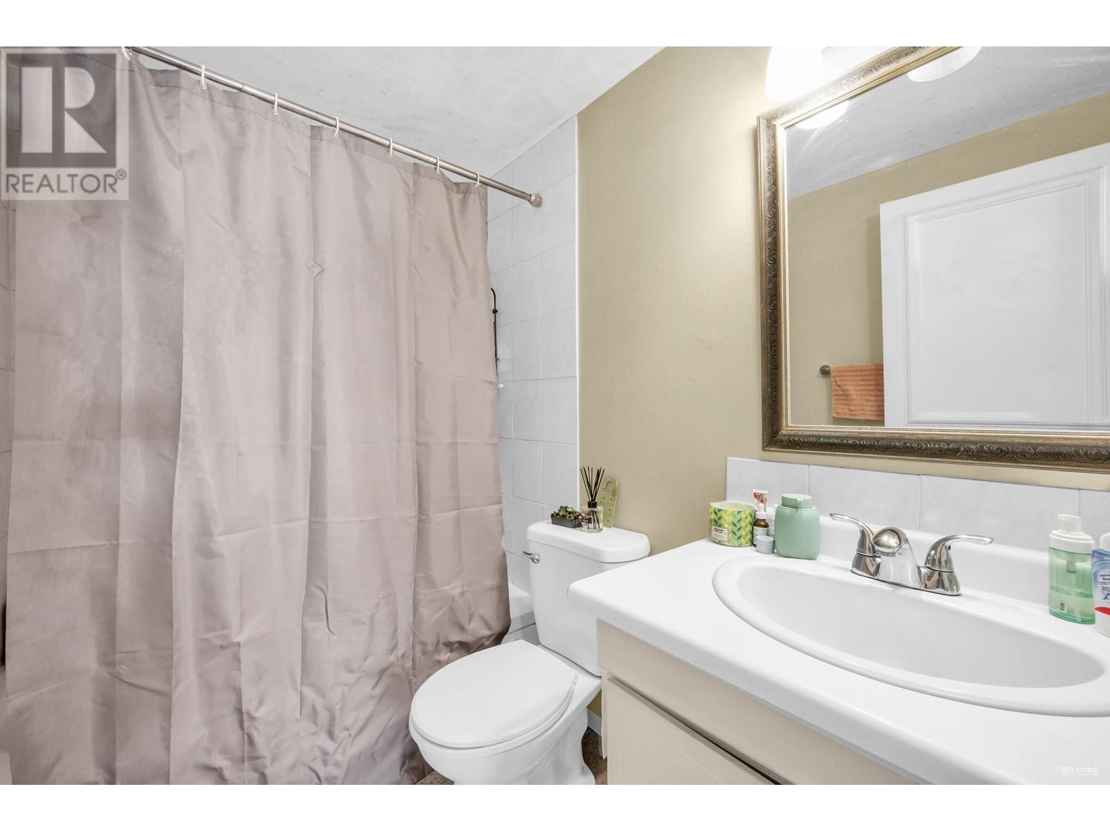 2 140 E 20th Street, North Vancouver, British Columbia  V7L 3A4 - Photo 13 - R3010312