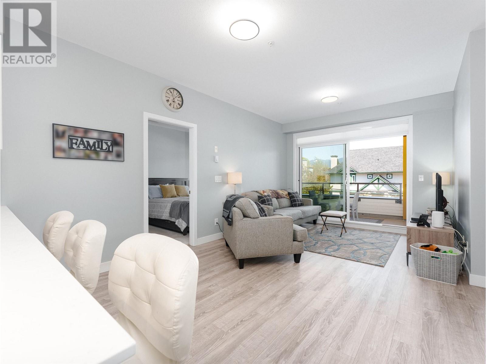 301 3971 Hastings Street, Burnaby, British Columbia  V5C 2H8 - Photo 4 - R3010315