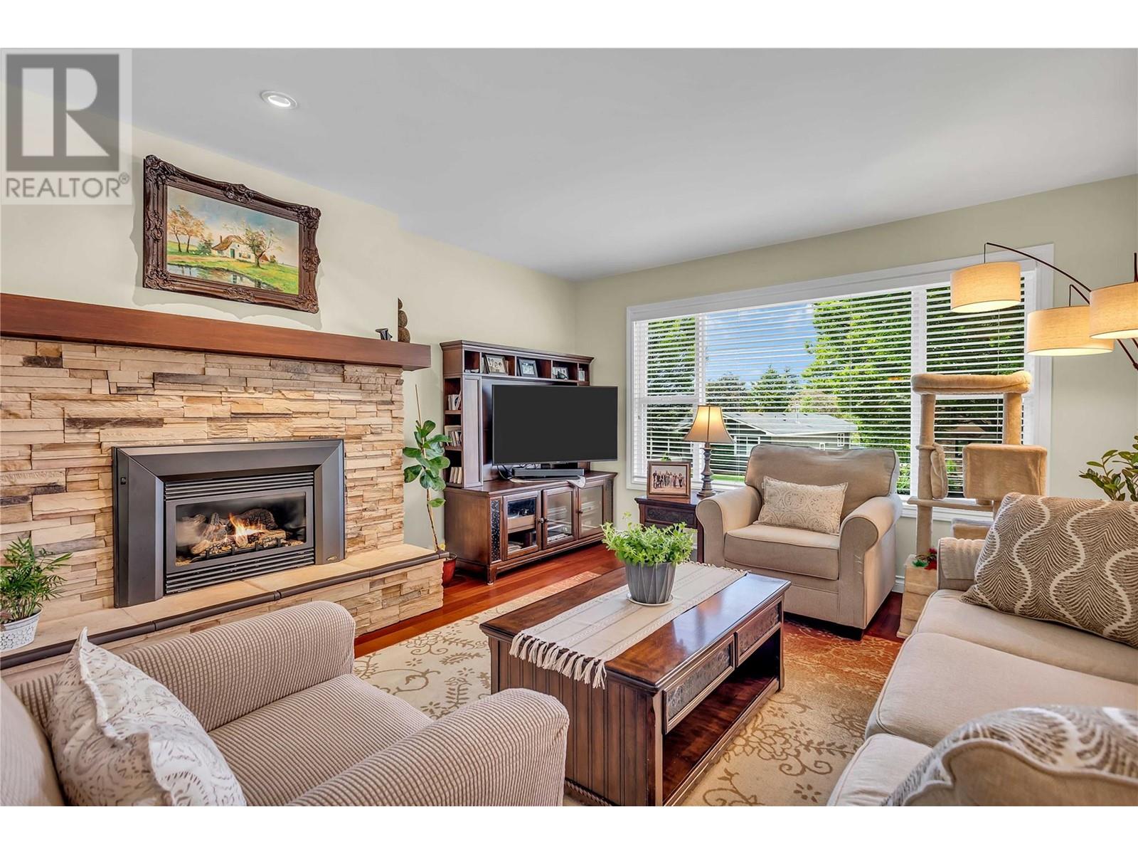 935 Eagle Drive, Kelowna, British Columbia  V1Y 4S9 - Photo 10 - 10350374