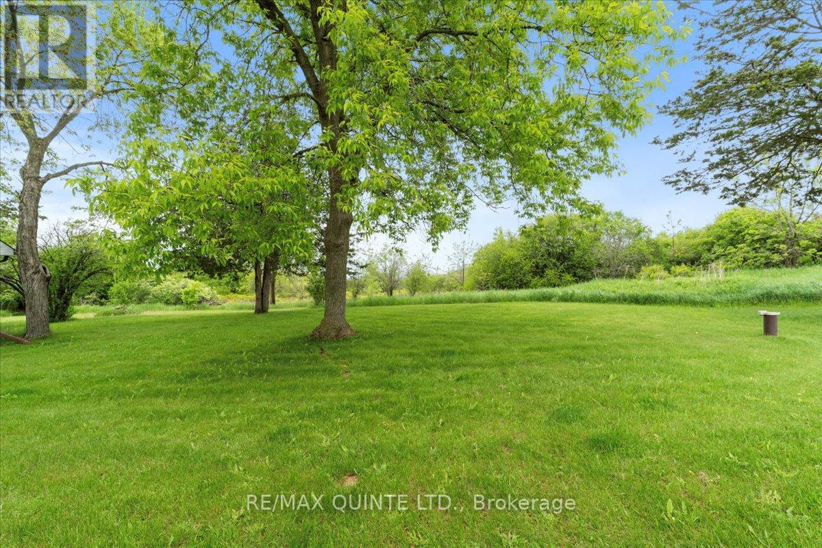 404 Bridge Street W, Belleville, Ontario  K8N 4Z2 - Photo 39 - X12189863