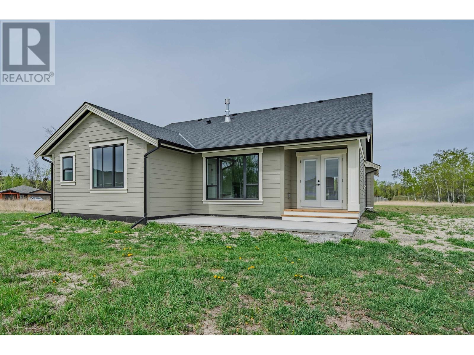 Property at 333 SANDHILL CRESCENT image 2
