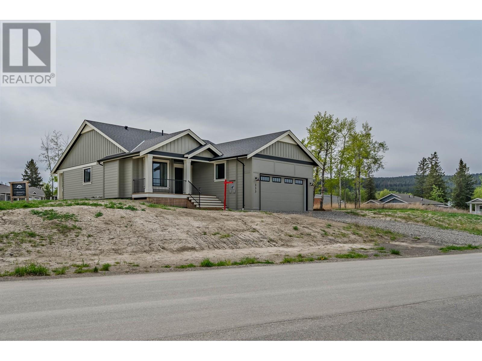 333 Sandhill Crescent, 100 Mile House, British Columbia  V0K 2E0 - Photo 38 - R3010351