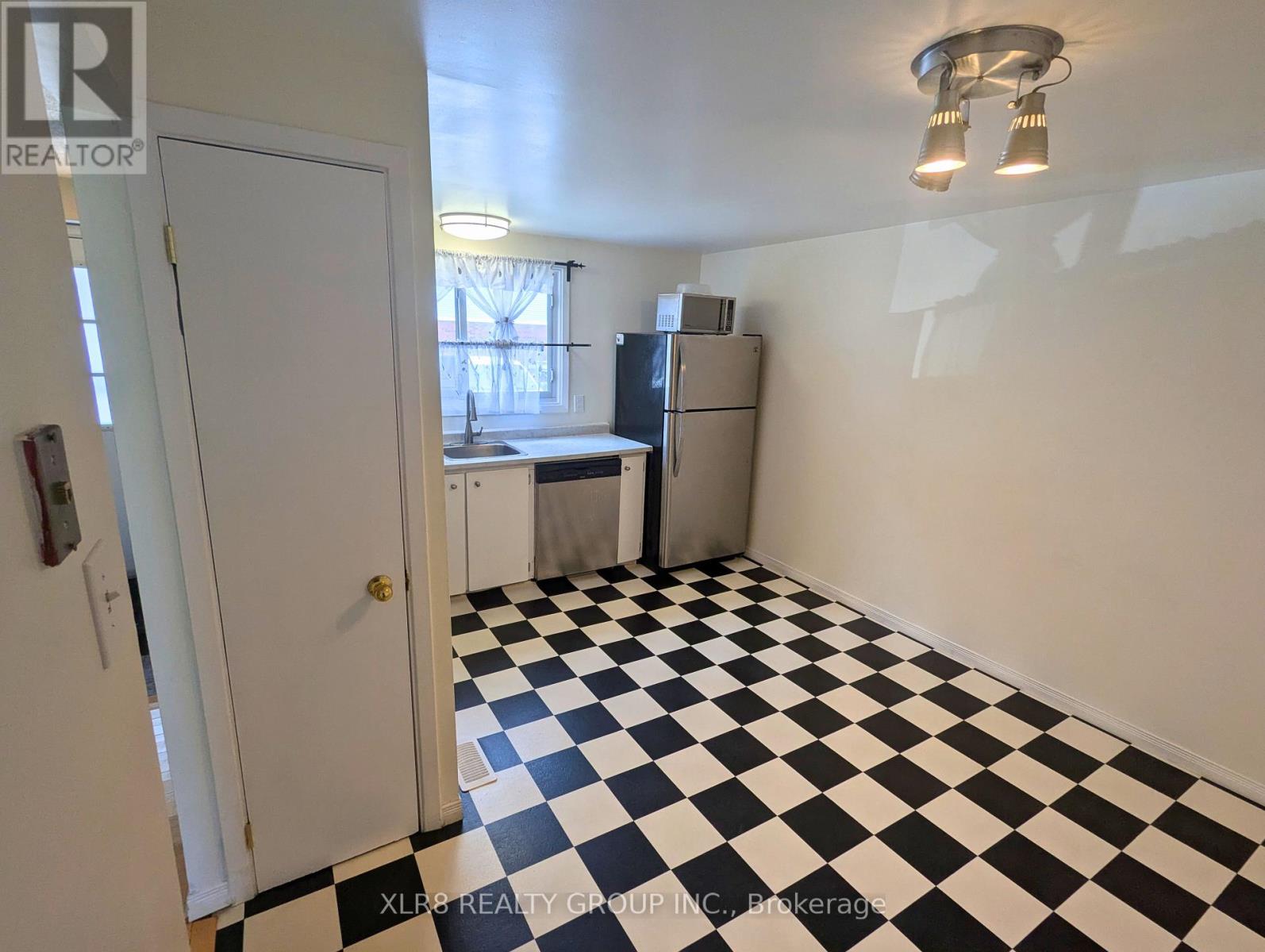 168 - 1045 Morrison Drive, Ottawa, Ontario  K2H 7L2 - Photo 7 - X12123318
