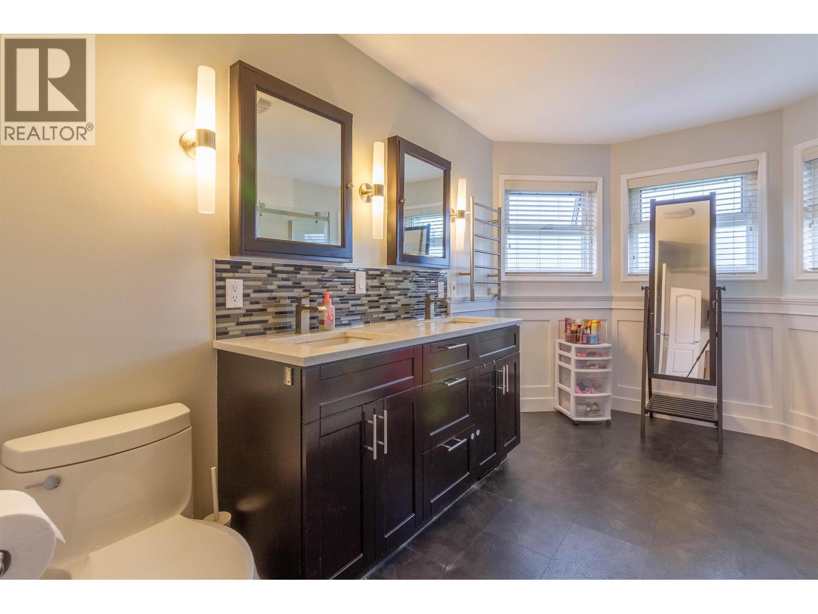 1872 Walnut Crescent, Coquitlam, British Columbia  V3J 7T1 - Photo 18 - R3010117