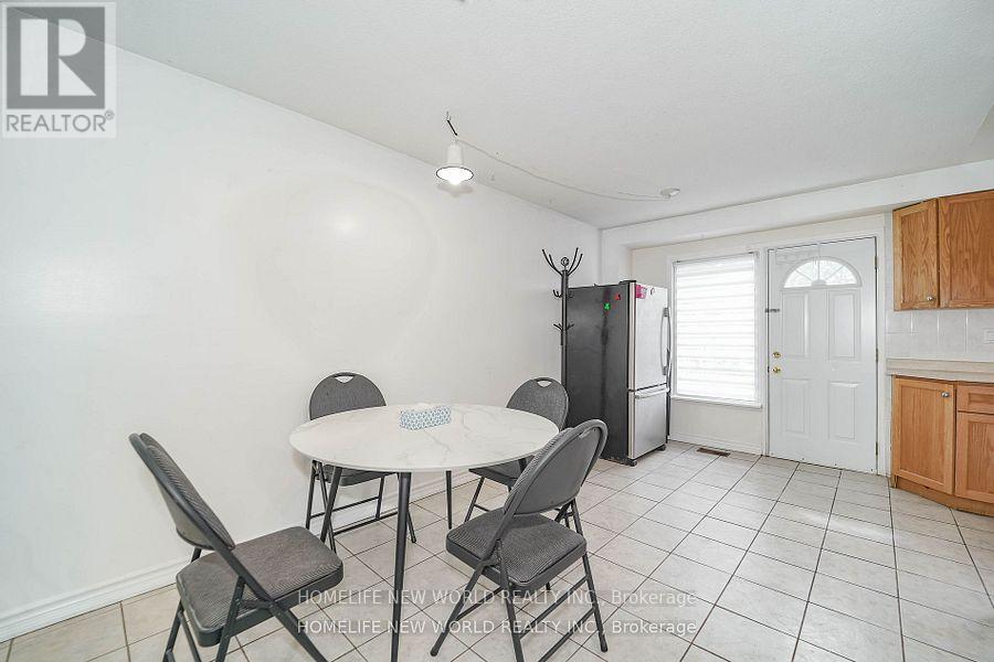 118 - 126 Dusay Place, Toronto, Ontario  M1W 2N2 - Photo 5 - E12189103
