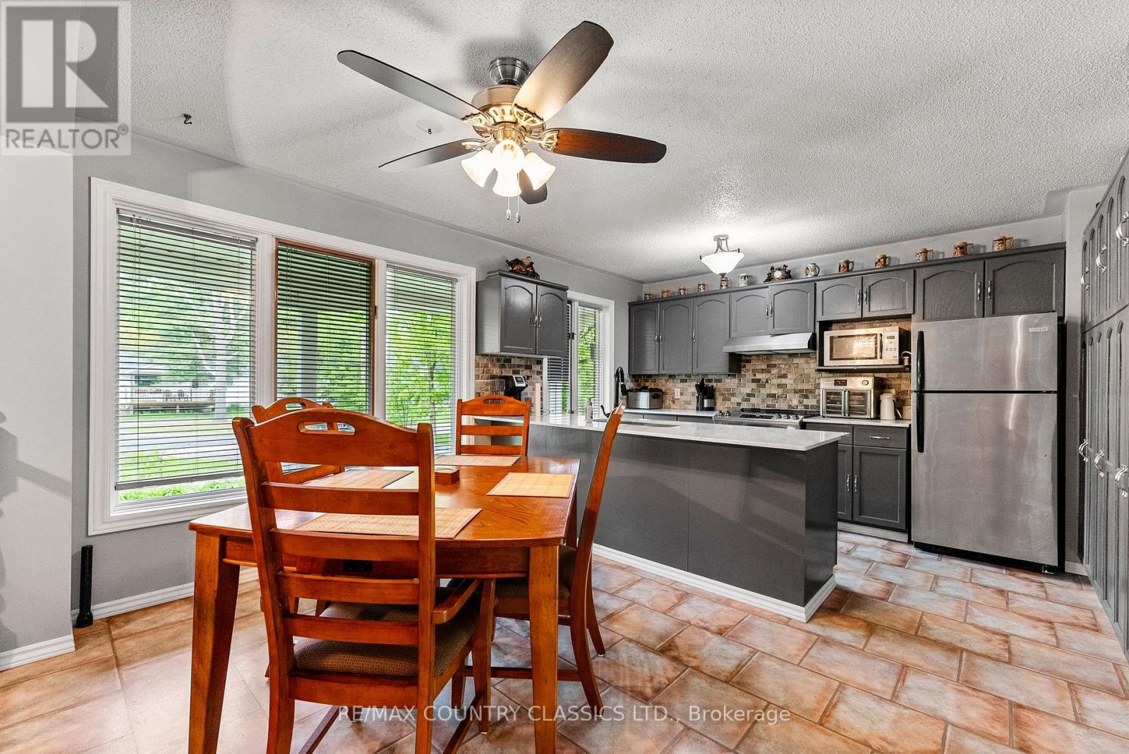 351 Chemaushgon Road, Bancroft, Ontario  K0L 1C0 - Photo 20 - X12183214