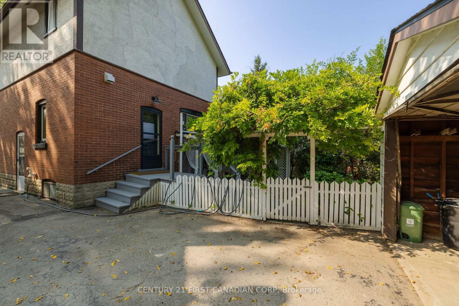 170 Langarth Street E, London South (South F), Ontario  N6C 1Z5 - Photo 28 - X12190878